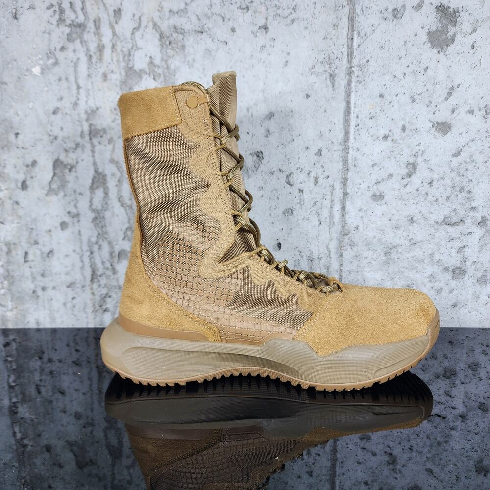 Nike SFB B1 Tactical Boot Men's Size 12 Coyote Tan DD0007-900 Right Boot Only